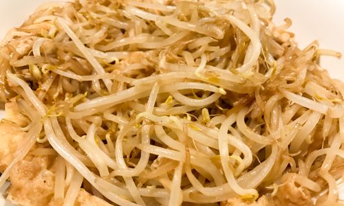 簡単おつまみレシピ もやしと油揚げの炒め物を紹介