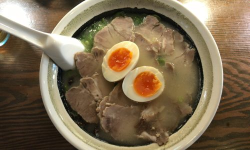 水天宮にある「しばらく」で博多らーめんを味わう【水天宮 ラーメン】