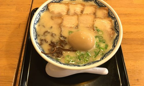 茅場町 吉丸で豚ばらチャーシュー麺を頂く【茅場町 豚骨ラーメン】