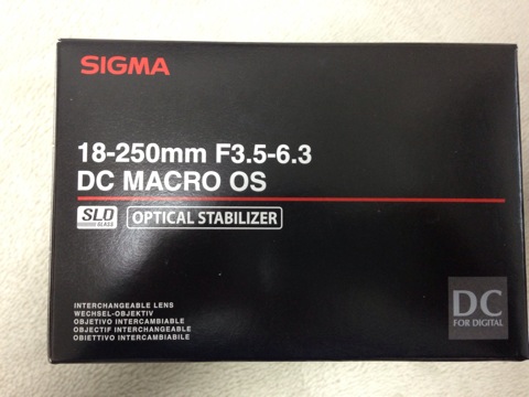 SIGMA 18-250mm F3.5-6.3 DC MACRO OS HSM